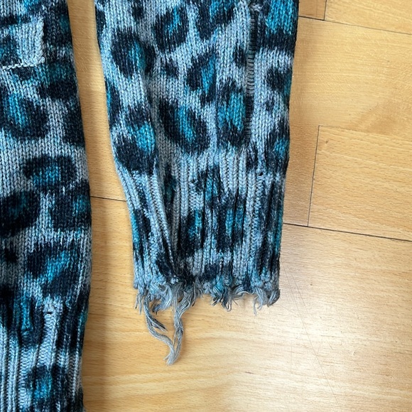 R13 Distressed Blue Leopard Cardigan  Size L - Picture 4 of 5